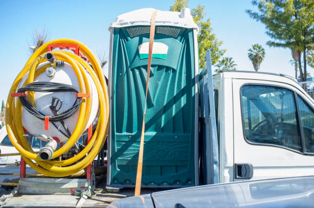 Best Porta potty rental near me  in Shorewood, WI
